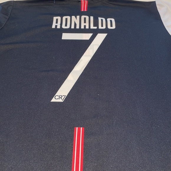 Ronaldo 7 vneck short-sleeve CR7 - Kids 12 soccer - Picture 2 of 10